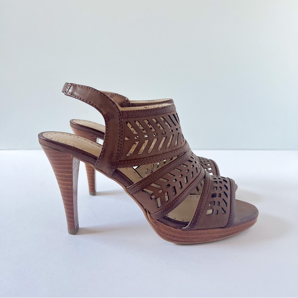 Adrienne Vittadini Women's Brown Faux Leather Heels Size 7